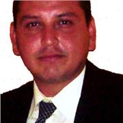 Ingeniero Mecánico con Master en esta Ingenieria y dedicado a la enseñanza de la Física y a las Fuentes de Energias No Convencionales (Renovables)